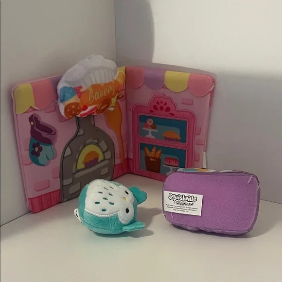Squishville by Squishmallows Bakery - Picture 3 of 3